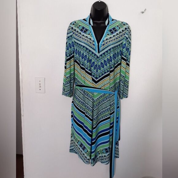 New York & Company Dresses & Skirts - New York & Company stretch dress